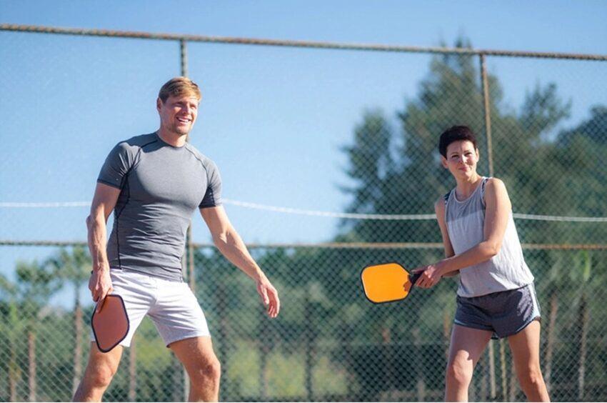 Các bài tập kết hợp với pickleball để tăng cường hiệu quả giảm cân chơi có giúp không? bí mật đốt calo từ sân