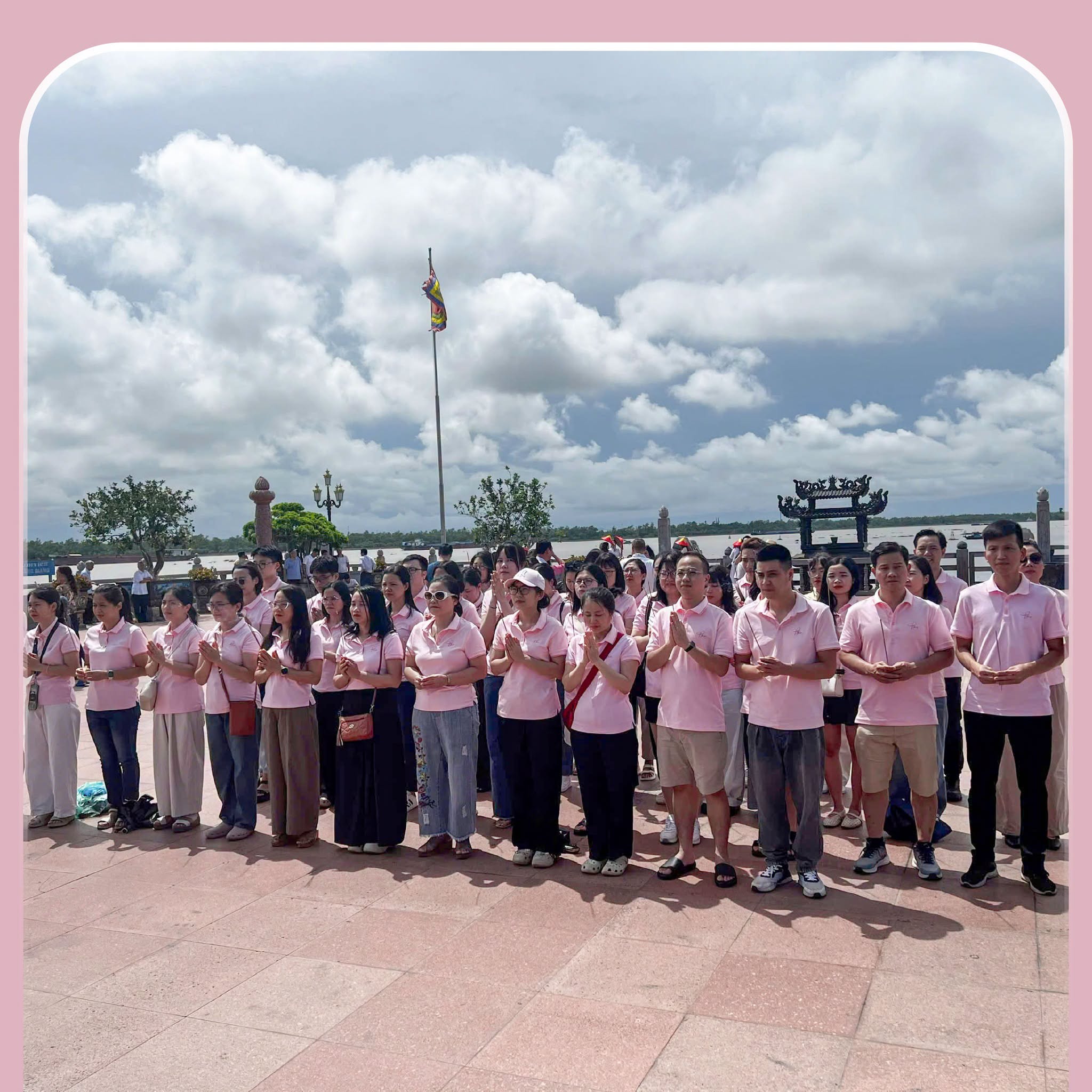 đồng phục công ty cao cấp tại Hà Nội